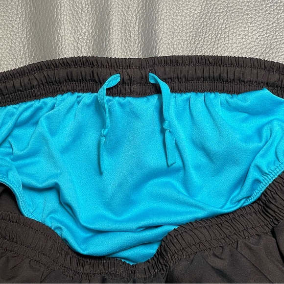 2 Pairs Nike Women's Dri-Fit Athletic/Running Shorts with Liner, Size M - Picture 13 of 16